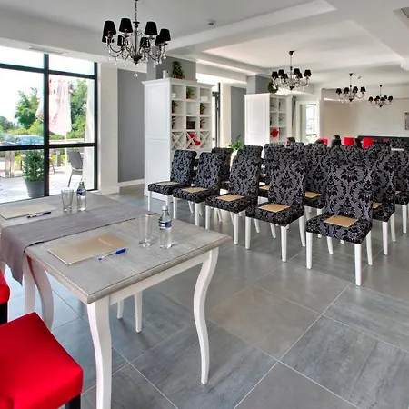 Hotell White Rock Castle & 3*