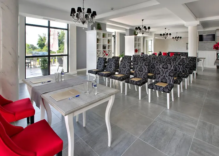 Hotel White Rock Castle & 3*