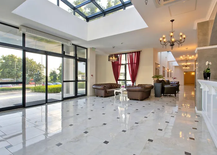 Hotel White Rock Castle & 3*