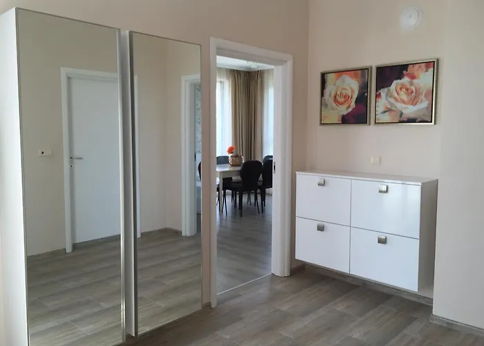 Hotel White Rock Castle & 3*