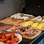 White Rock Castle & Hotel