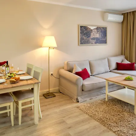 White Rock Castle Hotel & Wellness Club
