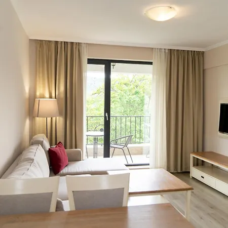 White Rock Castle Hotel & Wellness Club 3*