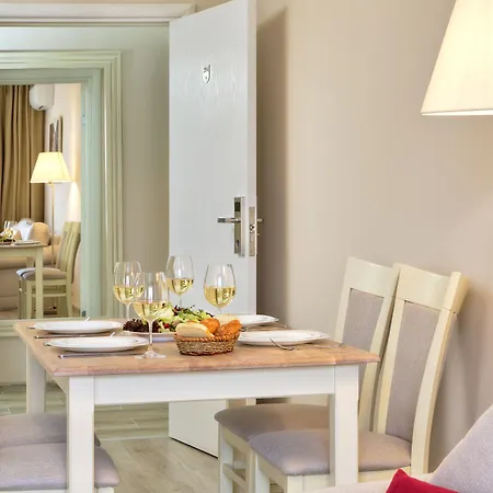 فندق White Rock Castle & Wellness Club