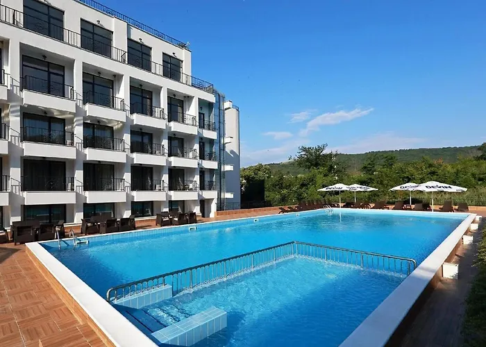 Ξενοδοχείο White Rock Castle & 3*