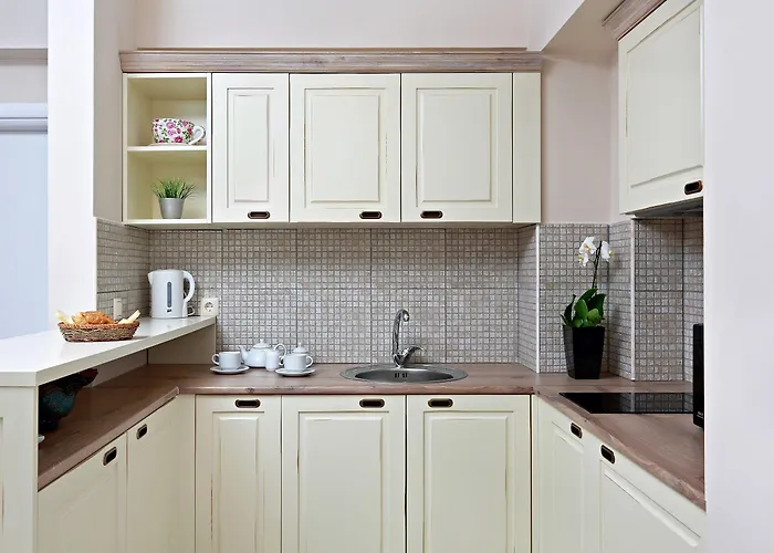 White Rock Castle & Ξενοδοχείο Μπαλτσίκ