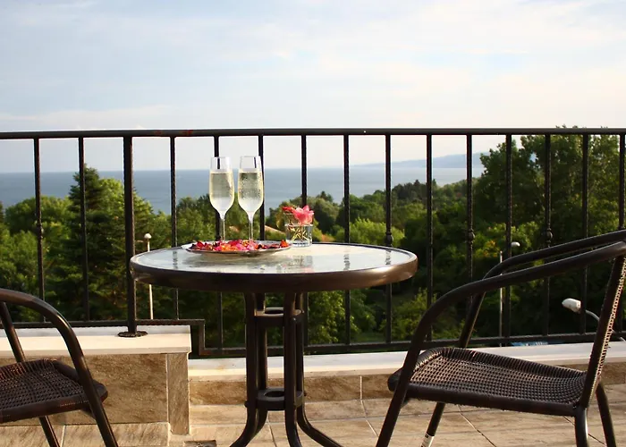 Hotel White Rock Castle & 3*